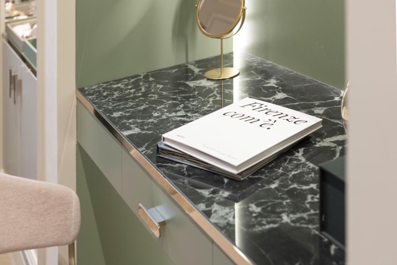 Hotel La Gemma Florencja Zewnętrze zdjęcie Countertop made of quartz